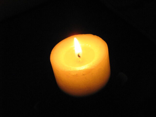 candle-1191126